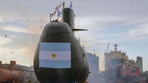 Cinco tripulantes del submarino perdido en Argentina son árbitros de futbol
