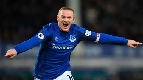 Everton derrota al West Ham con triplete de Rooney