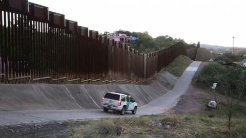 Agente fronterizo asesina a migrante guatemalteco en Sonora