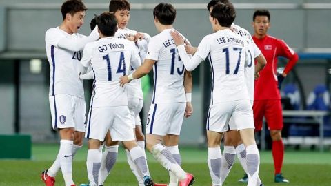Corea del Sur derrotó a su vecina del Norte y levanta la Copa de Asia