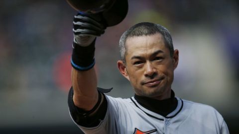 Ichiro Suzuki confía en seguir en las mayores