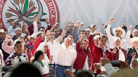 Meade promete créditos y apoyos al sector agrario