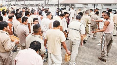 Población en cárceles bajó 15.19% por nuevo Sistema Penal: Mancera