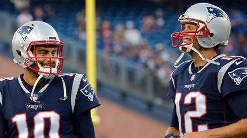 Brady rechazó sentirse aliviado por la salida de Garoppolo de los Patriots