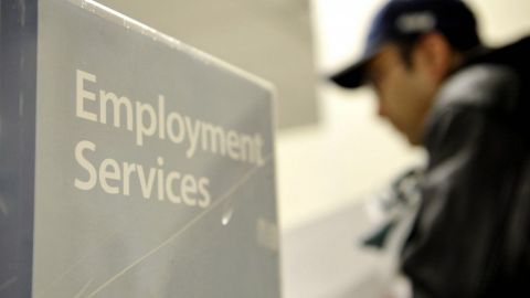 Las solicitudes del subsidio por desempleo en EEUU subieron en 11.000
