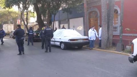Padre de familia se dispara frente a su hijo en la Ciudad de México