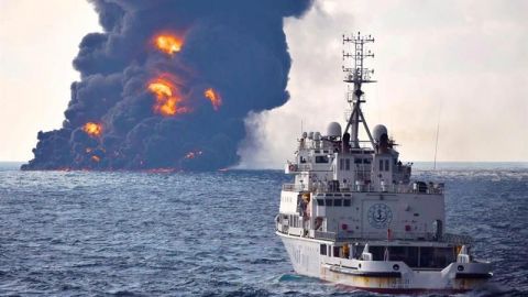 China se enfrenta a grave tragedia ambiental tras hundimiento de petrolero