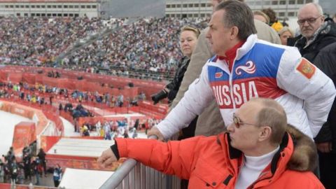 'Es nuestra culpa'; Putin admite dopaje en Rusia y tacha de 'imbecil' a culpable