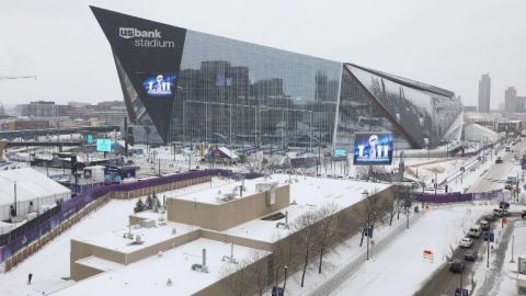 Azotan a EU, nieve, hielo y lluvias en fiesta del Super Bowl
