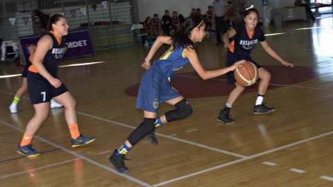 Arrasa Tijuana en estatal de baloncesto femenil