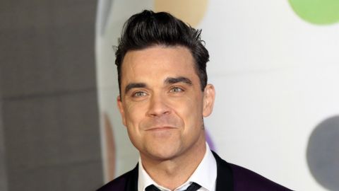 Robbie Williams confiesa por qué ya no cantará "Angels"