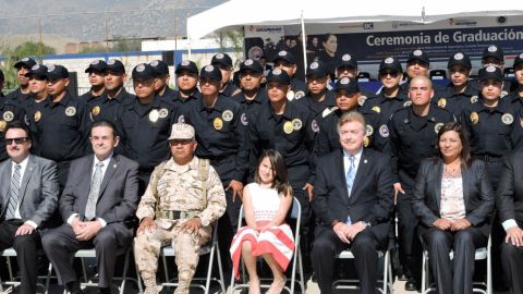 Se gradúan 225 nuevos policías en Baja California