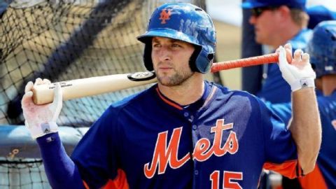 Los New York Mets consideran que Tim Tebow jugará en la MLB