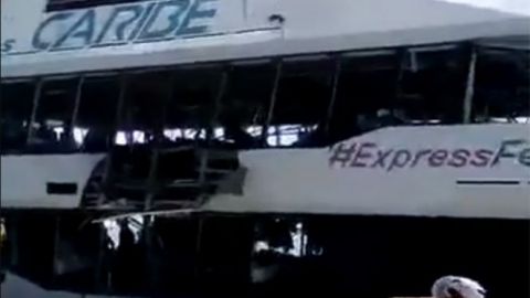 VIDEO: Explota ferry en Playa del Carmen; reportan al menos 12 heridos