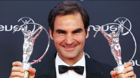 Federer gana premio al Mejor Deportista del Año por quinta vez