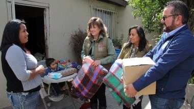 Familias de Cañón del Sol recibieron apoyos de DIF Tijuana