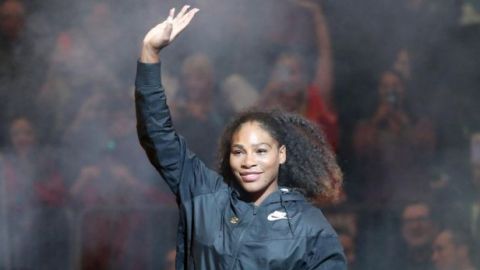 Serena Williams participa en torneo de exhibición en NY