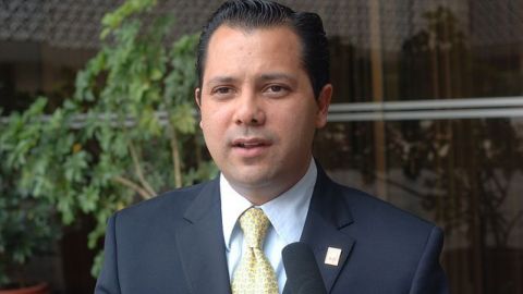 Eligen a Ernesto De Lucas como candidato a la alcaldía de Hermosillo