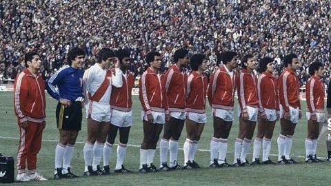 Acusan a exjugador de Pumas de haberse vendido en Mundial 1978