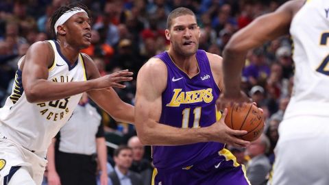 Pacers remonta y vence a Lakers de la mano de Oladipo