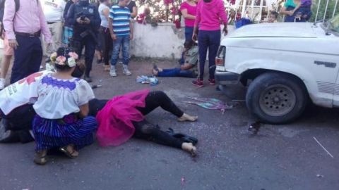 Michoacán: atropellan a 5 personas en desfile; dos son niños