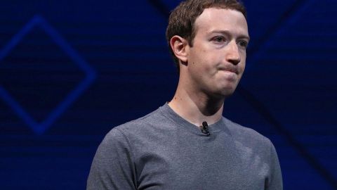 Legisladores de EE.UU. piden que Zuckerberg testifique ante el Congreso