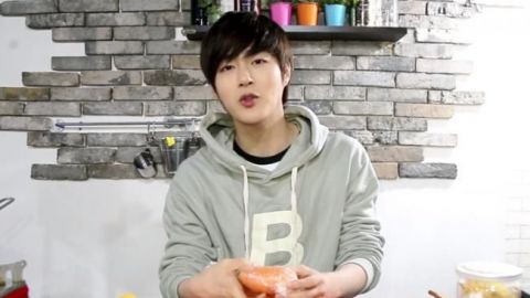 Muere cantante de k-pop Seo Min-woo por paro cardíaco