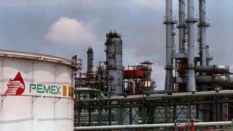 Refinería de Pemex en Salina Cruz reduce 50% su producción