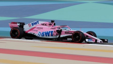 "Checo" Pérez tiene difícil primera práctica libre en GP de Bahréin