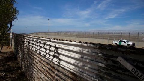 Texas inicia el despliegue de la Guardia Nacional en la frontera con México