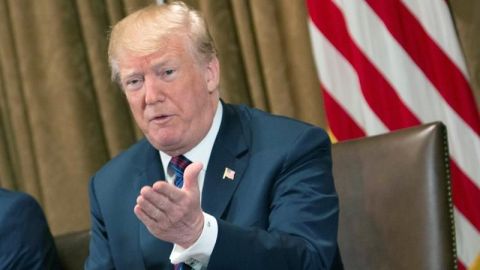 Trump niega fecha límite y que esté "forzando" la renegociación del TLCAN