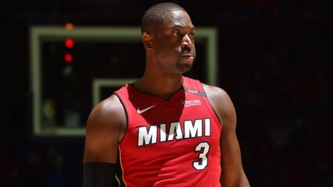 Wade y Heat rompen racha ganadora de 76ers y empatan serie