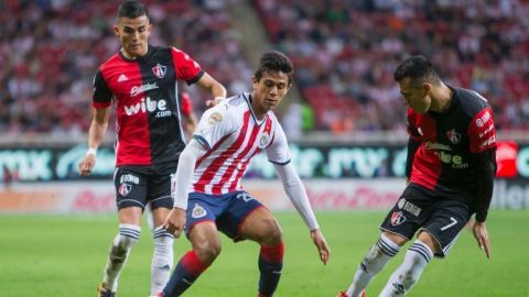 En el Atlas-Chivas se juegan más que el orgullo; consideró Gerardo Espinoza