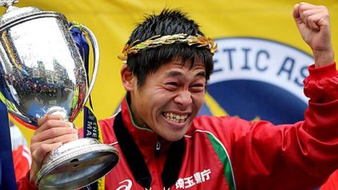El japonés que ganó Maratón de Boston sueña con dejar de ser conserje