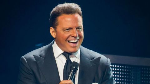 ¿Vive la madre de Luis Miguel?