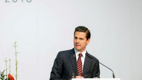 Peña Nieto evalúa la cooperación con EU; reporta al Senado
