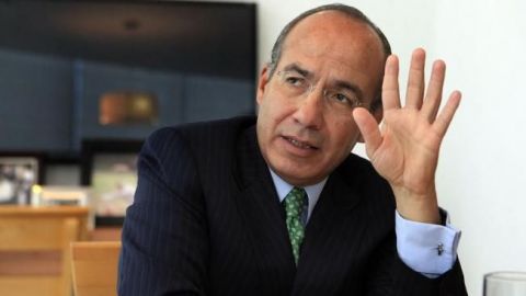 Calderón le responde a AMLO: "he pagado mis impuestos"