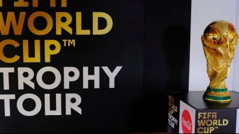 La copa del mundo regresa a Rusia tras concluir su gira