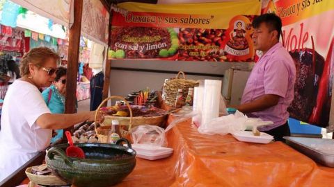 Tecate da la bienvenida a la muestra cultural Oaxaqueña