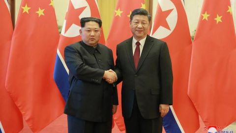 Xi y Kim se vuelven a reunir por sorpresa antes de la cumbre con Trump