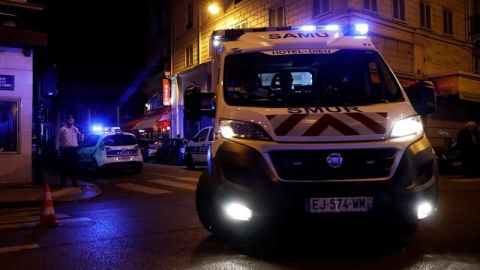 Al menos un muerto por el ataque con un cuchillo en el centro de París