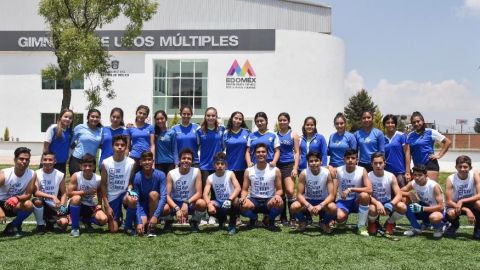 Arriba hockey de BC SUB 17 a sede de Olimpiada Nacional