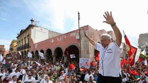 Renunciar a candidatura no fue una decisión valiosa de Zavala: AMLO