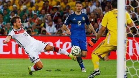 Triste por no ir al Mundial, Götze le desea suerte a Alemania