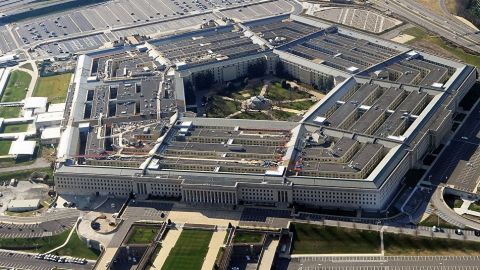 EEUU restringe uso de móviles en Pentágono tras revelación de bases secretas