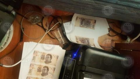 Desmantela PGR fábrica de billetes falsos en Iztapalapa