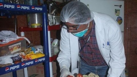 Reciben restaurantes curso sobre higiene en Tecate