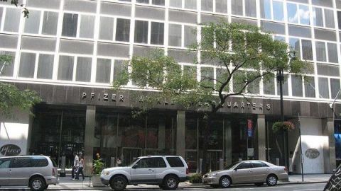 Pfizer acuerda pagar 23,85 millones de dólares por caso de sobornos en EEUU