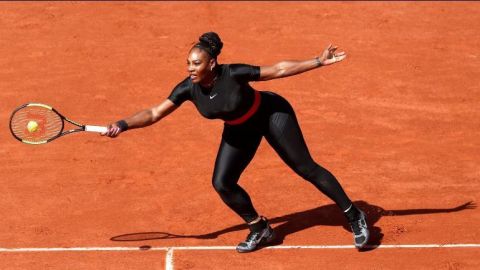 Serena Williams debuta con victoria en Roland Garros