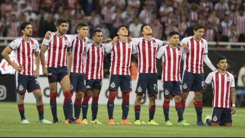 Plantilla de Chivas pide hablar con Jorge Vergara